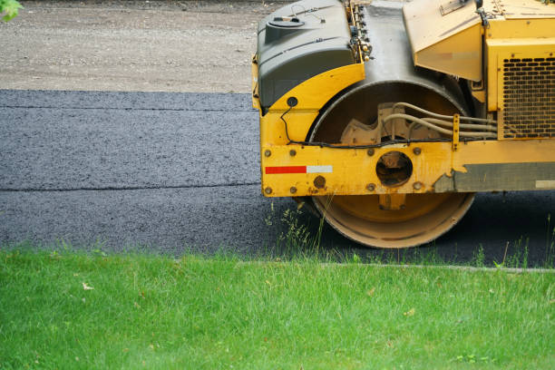 Best Commercial Driveway Pavers  in Huntsville, MO